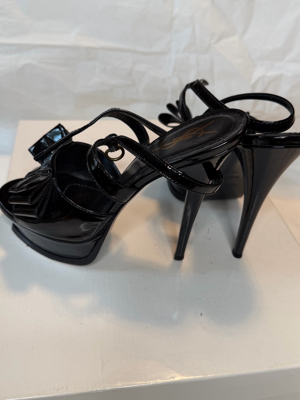 Saint Laurent Black Patent Leather Bow Strappy High Heels - Picture 6 of 10